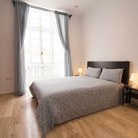 Extraordinario Piso Junto Playa Y En Pleno Centro Apartman Cádiz Kültér fotó